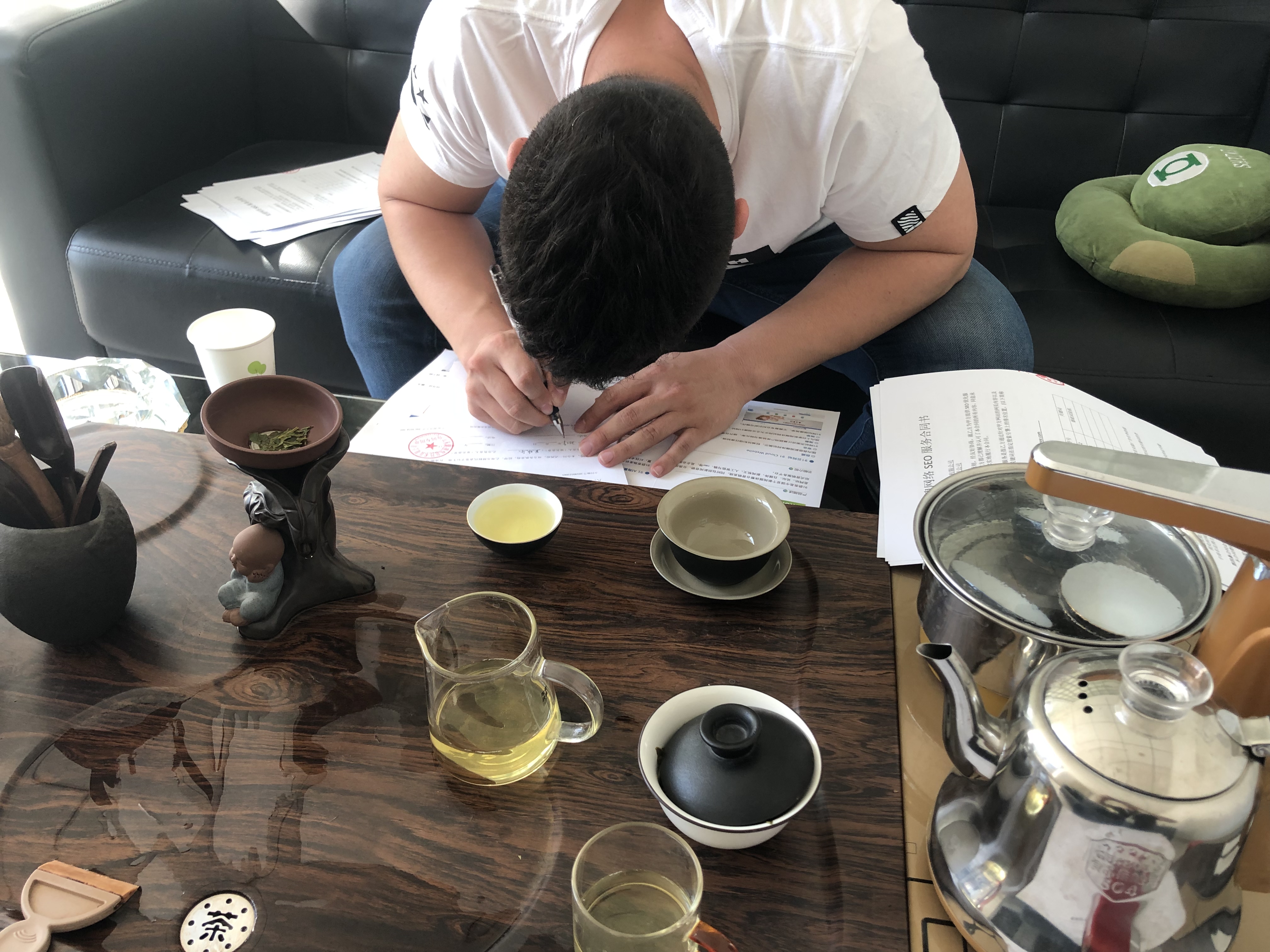 聚搜網與新客戶簽訂合同啦！